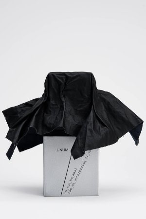 perfume Io Non Ho Mani Che Mi Accarezzino il Volto Filippo Sorcinelli