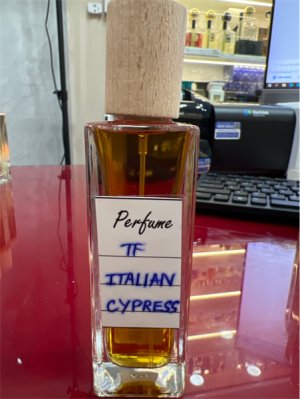 perfume Italian Cypress Tom Ford